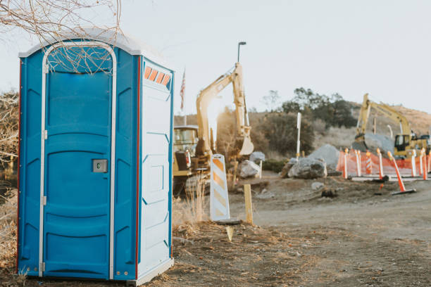 Porta potty rental for outdoor events in Carmi, IL